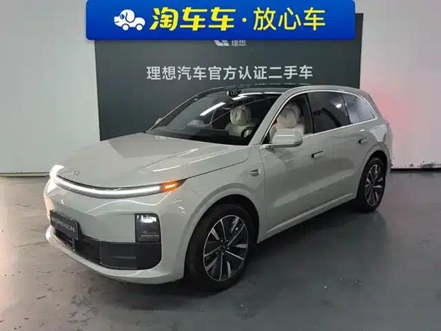 Li Auto L6 2025 Max Intelligent Renewal Edition