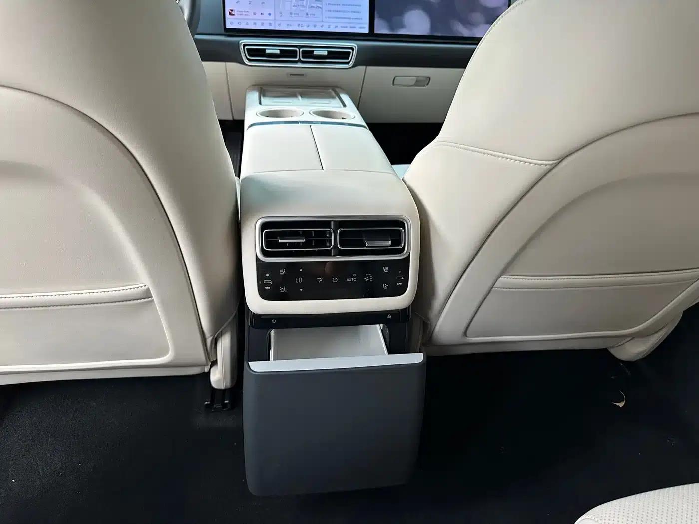 Li Auto L6 2025 Max Intelligent Renewal Edition — миниатюра 12
