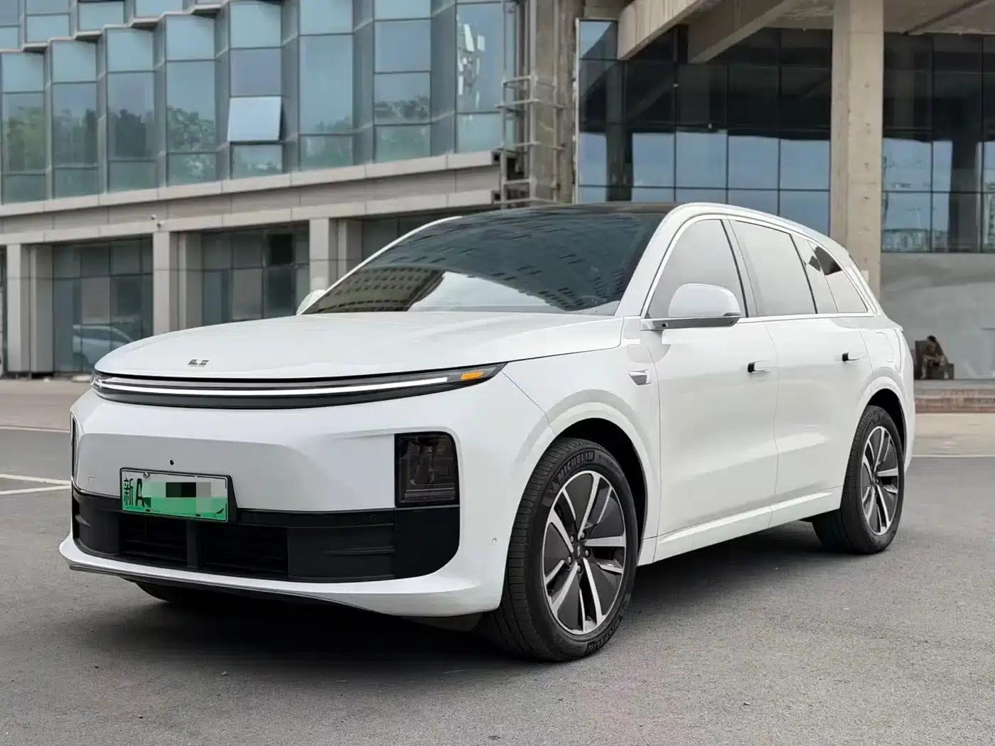 Li Auto L6 2024 Pro — миниатюра 1