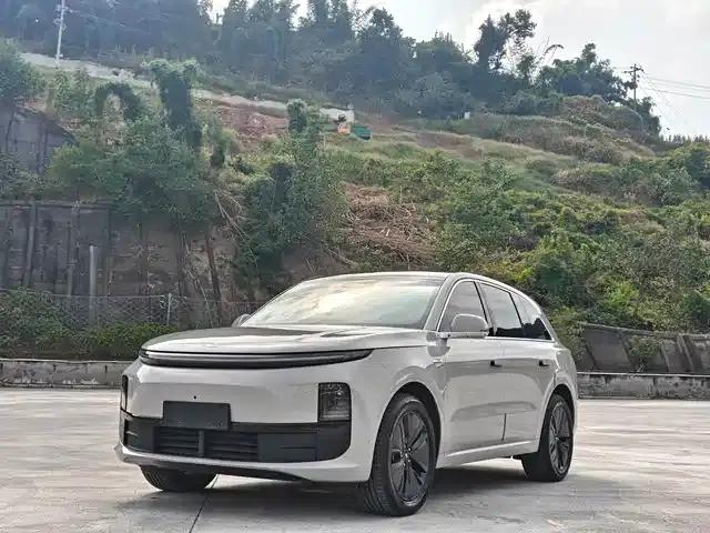 Li Auto L6 2024 Pro