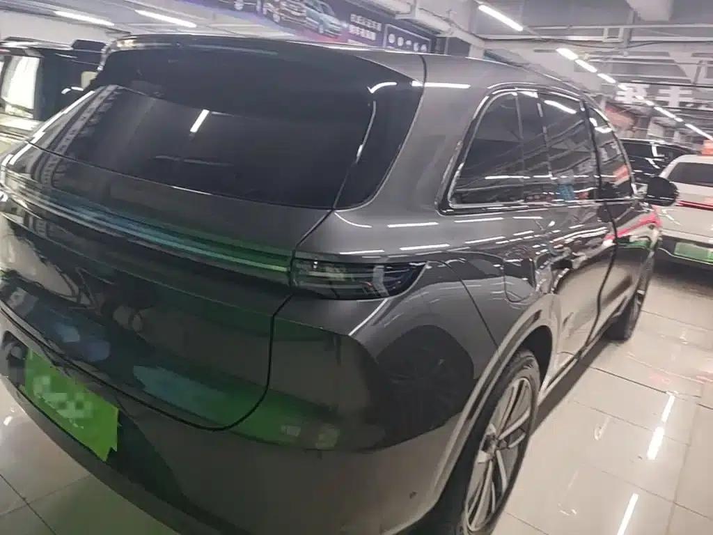 Li Auto L6 2024 Pro — миниатюра 5