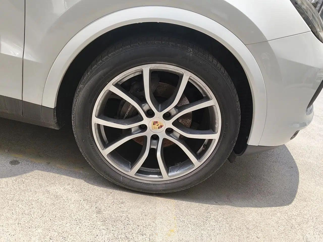 Porsche Cayenne 2019 Cayenne 3.0T — миниатюра 8
