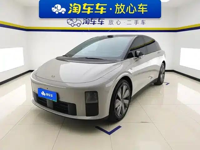 Li Auto i6 2025 AWD Standard Edition