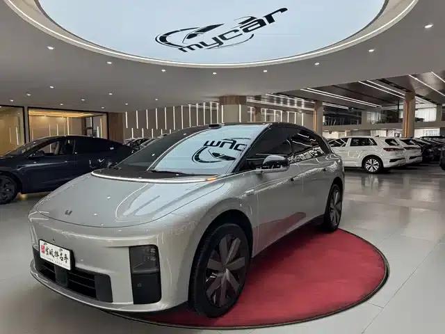 Li Auto i6 2025 AWD Standard Edition