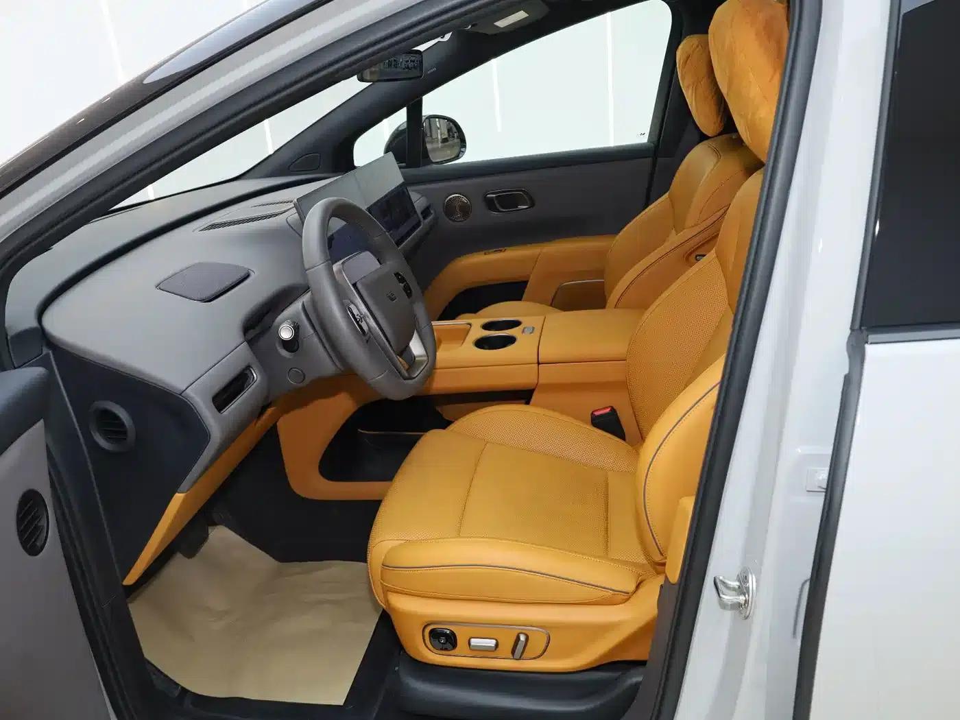 Li Auto i8 2025 Standard Edition — миниатюра 7