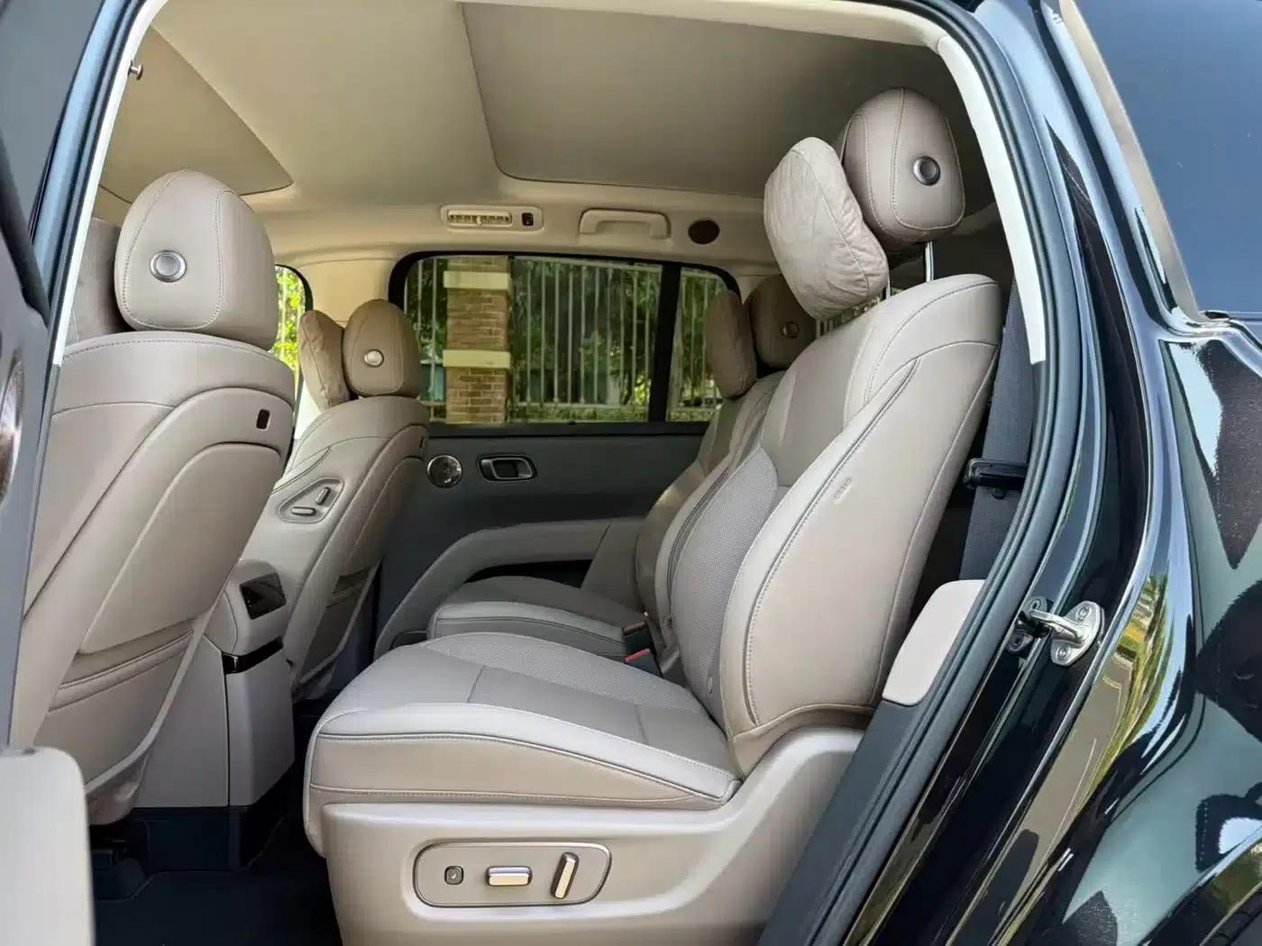 Li Auto i8 2025 Standard Edition — миниатюра 13