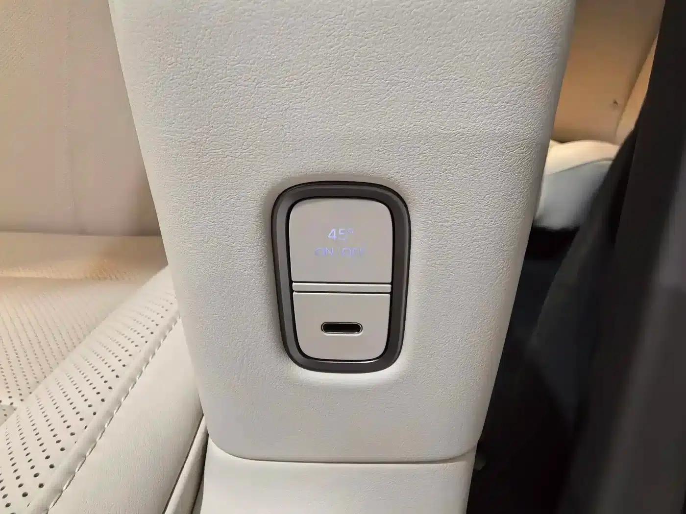 Li Auto MEGA 2024 Ultra — миниатюра 18