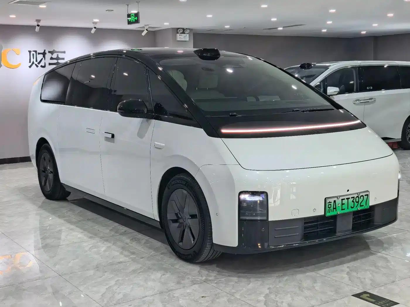Li Auto MEGA 2024 Ultra — миниатюра 3