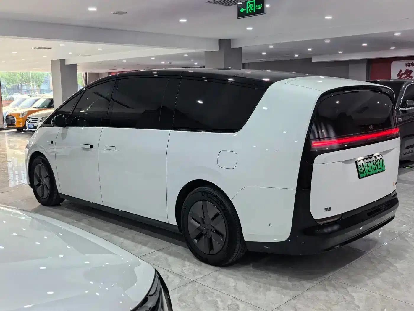 Li Auto MEGA 2024 Ultra — миниатюра 4