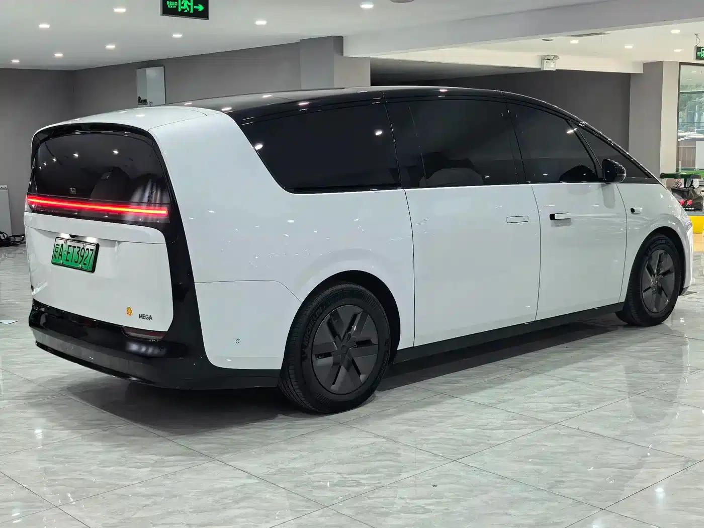 Li Auto MEGA 2024 Ultra — миниатюра 6