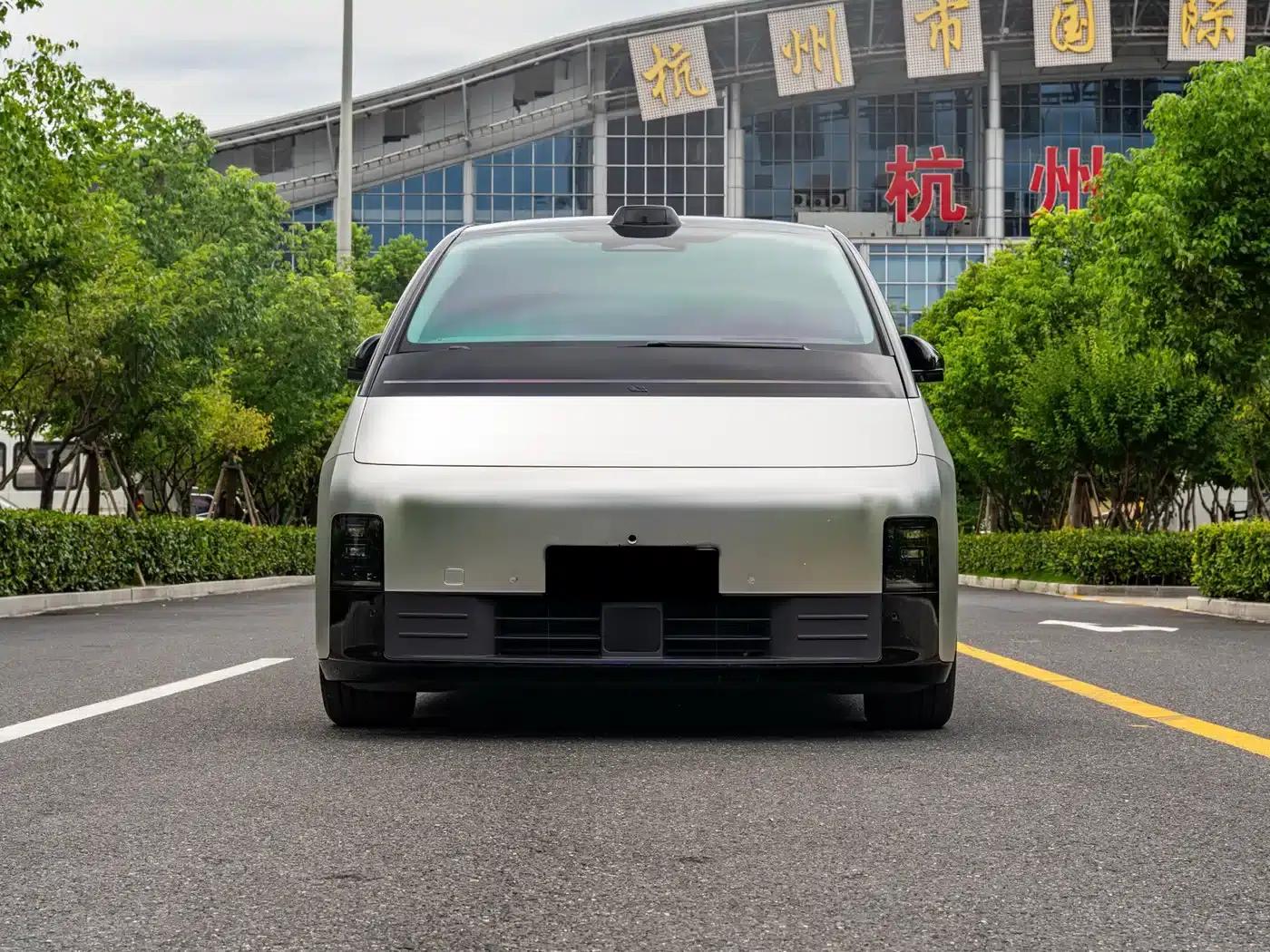 Li Auto MEGA 2024 Ultra — миниатюра 2