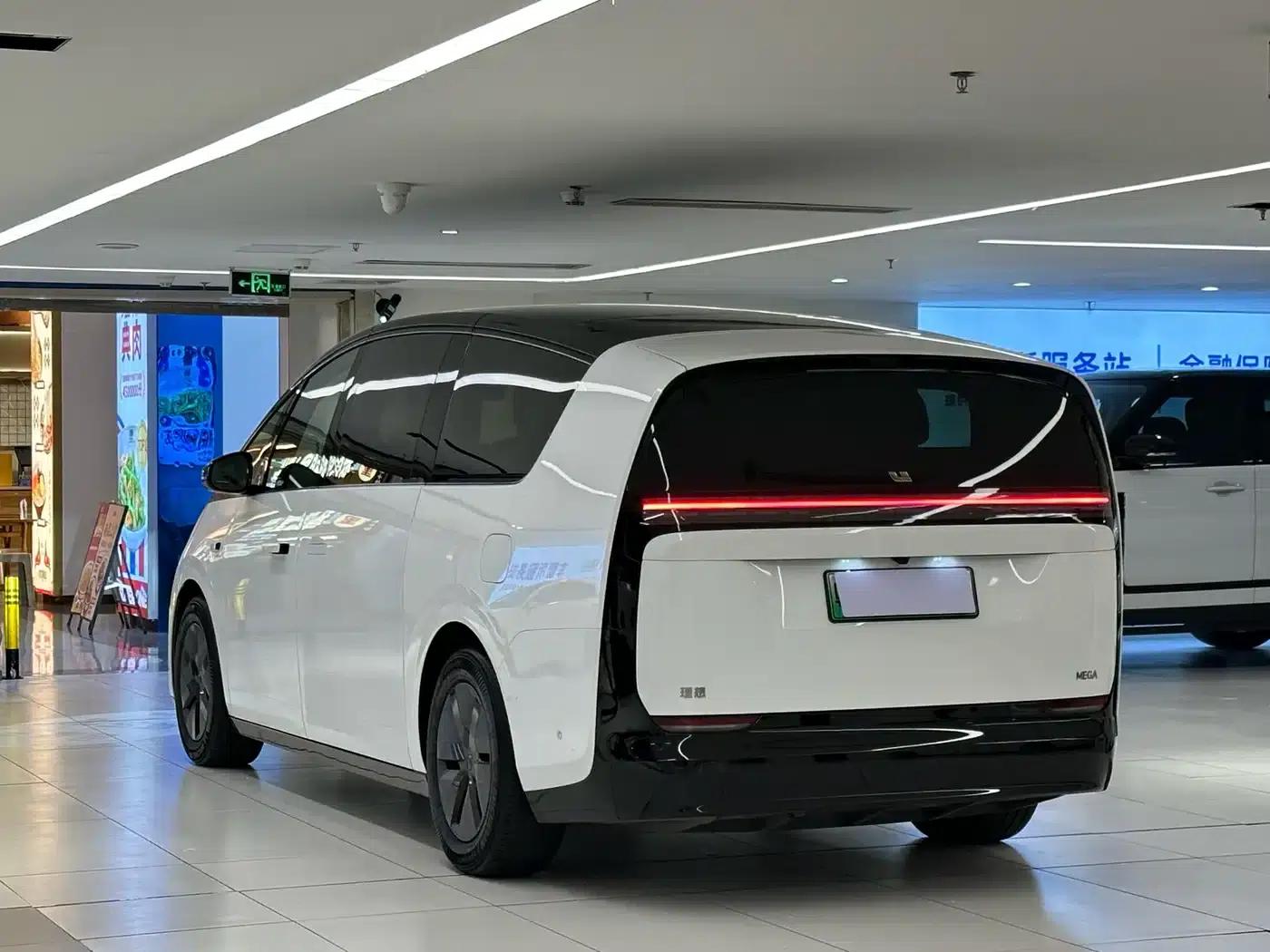 Li Auto MEGA 2025 Home Edition — миниатюра 21