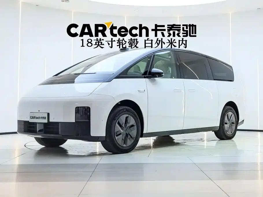 Li Auto MEGA 2025 Home Edition — миниатюра 1