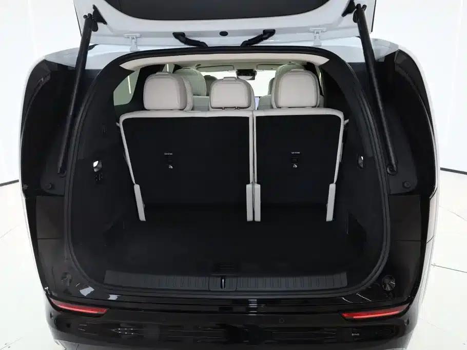 Li Auto MEGA 2025 Home Edition — миниатюра 10