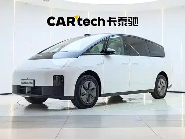 Li Auto MEGA 2025 Home Edition