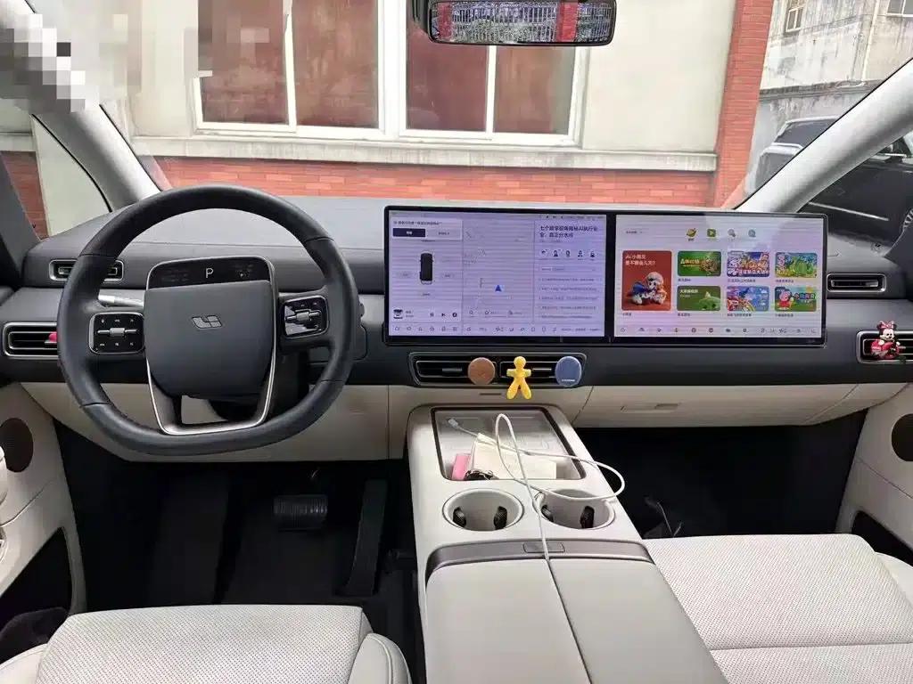 Li Auto MEGA 2025 Home Edition — миниатюра 5