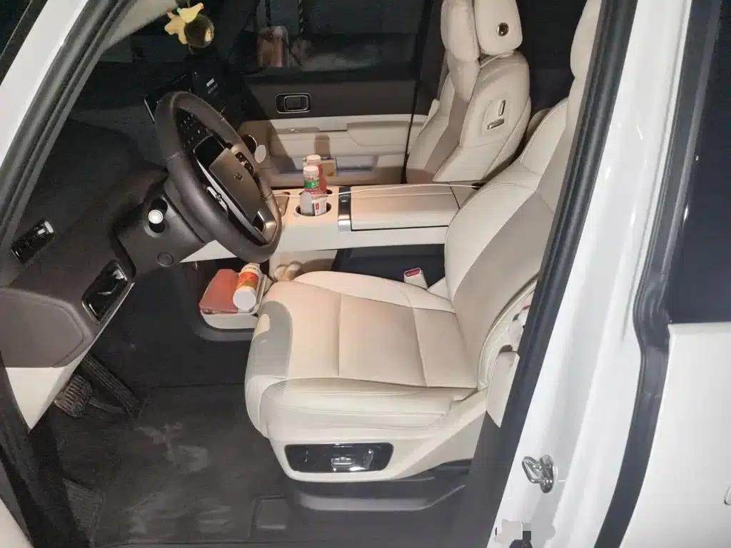 Li Auto MEGA 2024 Ultra — миниатюра 11