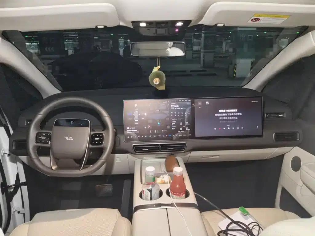 Li Auto MEGA 2024 Ultra — миниатюра 5