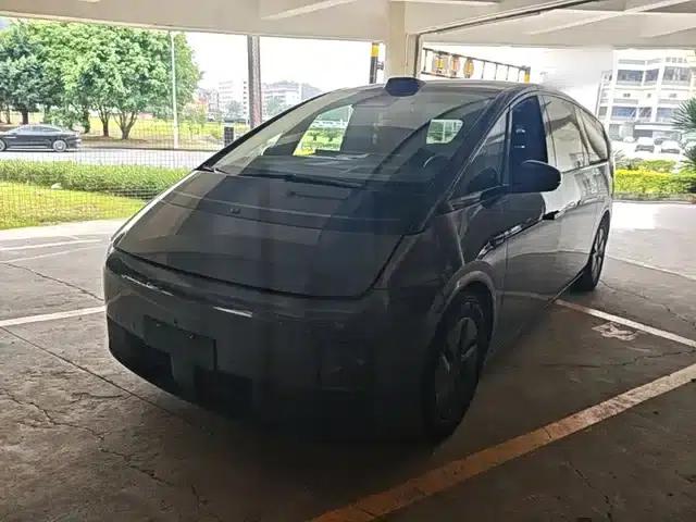 Li Auto MEGA 2024 Ultra