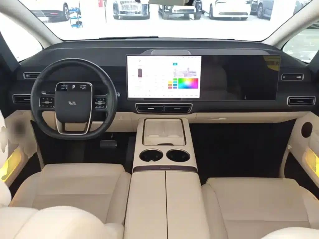 Li Auto MEGA 2025 Home Edition — миниатюра 10