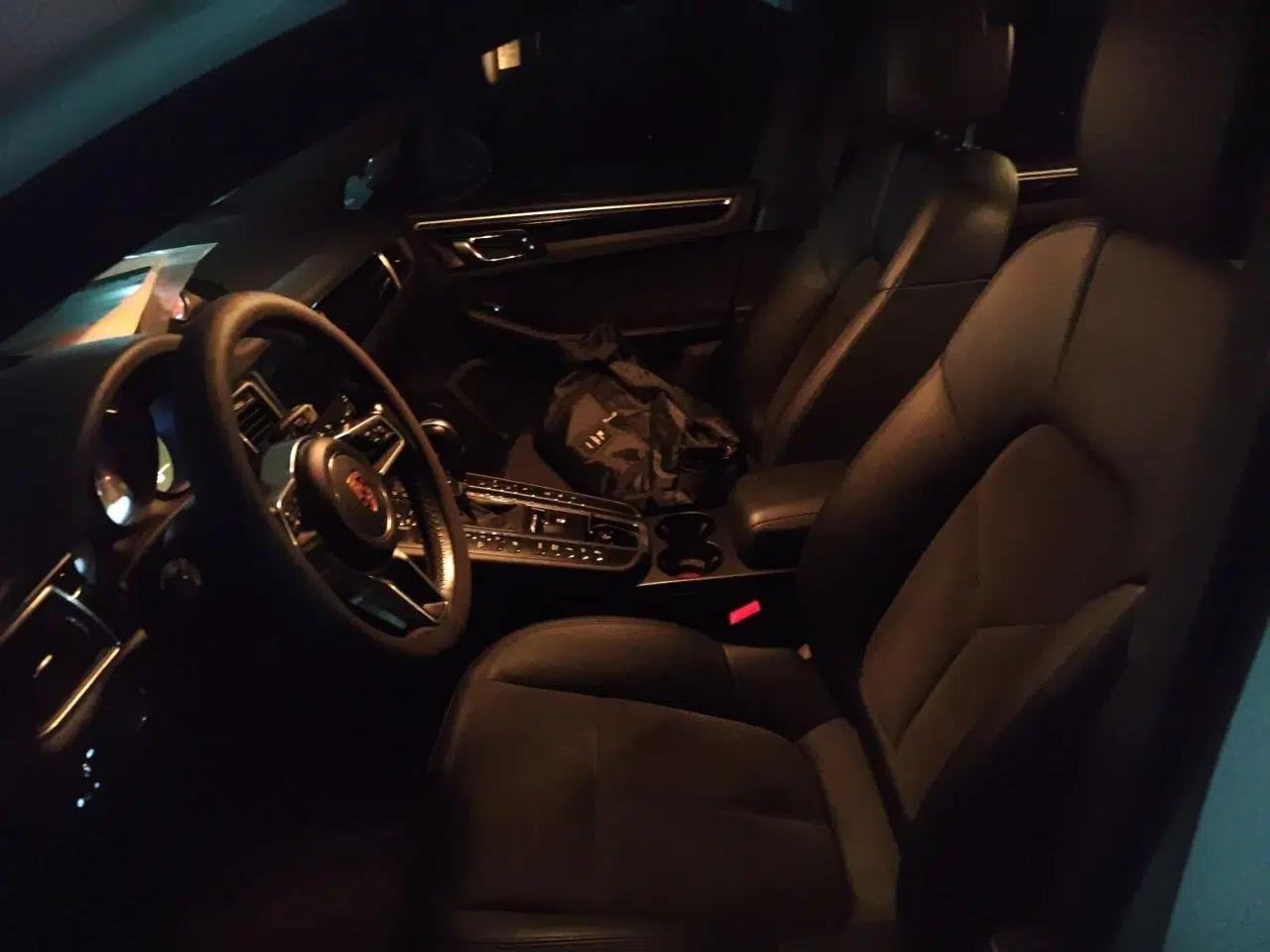 Porsche Macan 2017 Macan S 3.0T — миниатюра 15