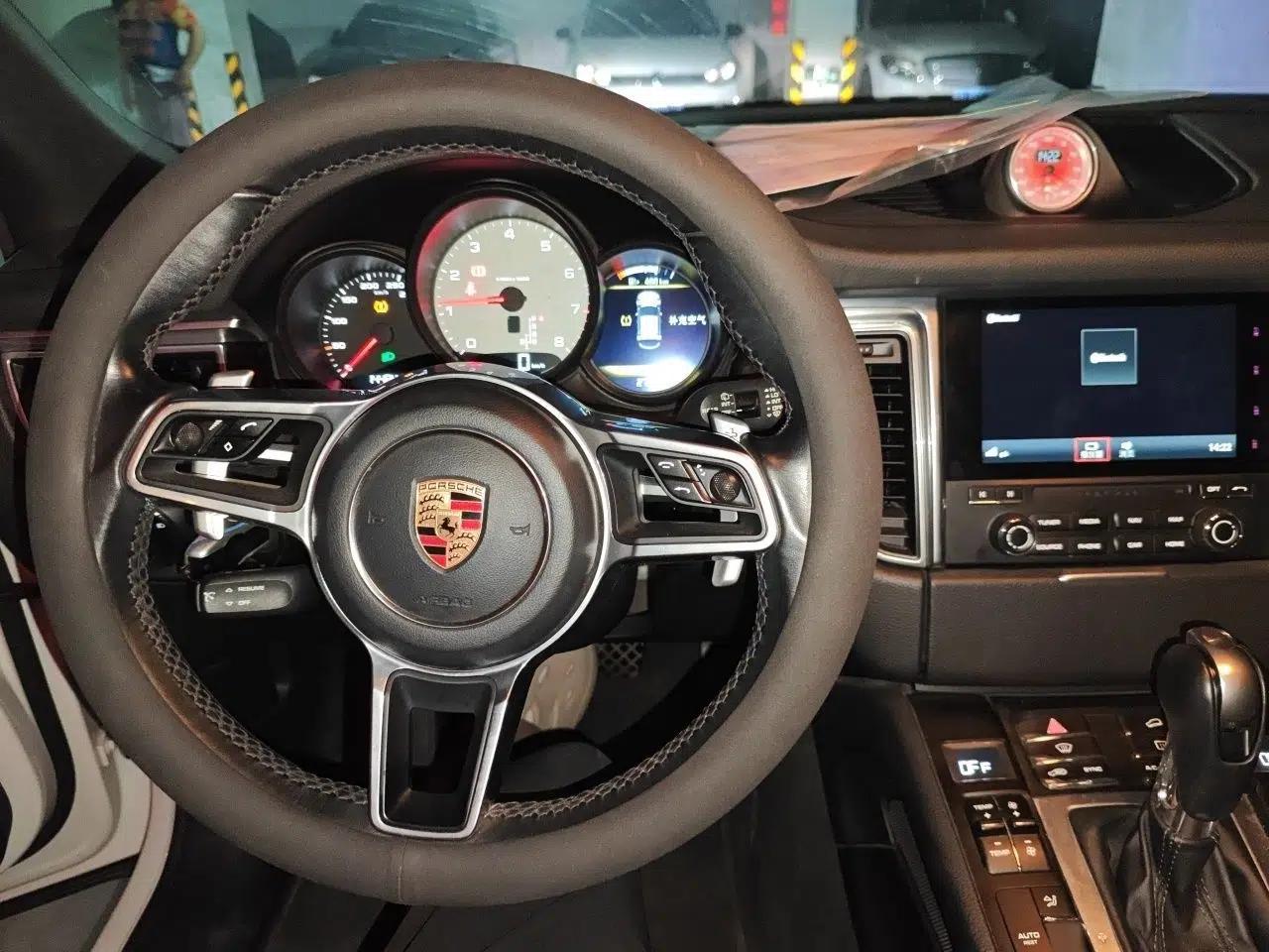 Porsche Macan 2017 Macan S 3.0T — миниатюра 9