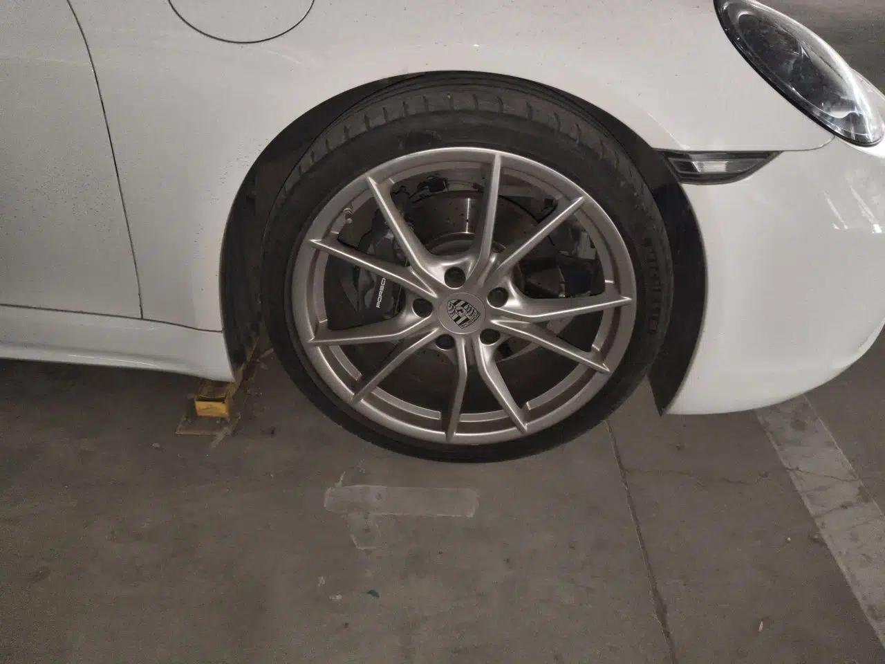 Porsche 718 2020 Boxster 2.0T — миниатюра 8