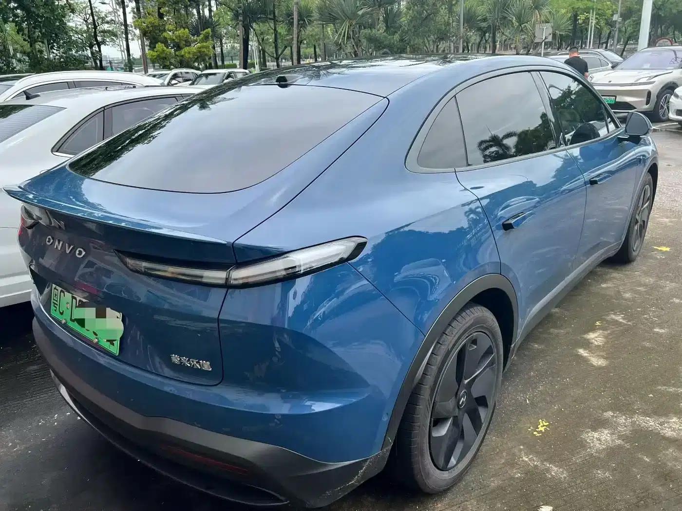 L60 2025 Model 85kWh Four-Wheel Drive — миниатюра 6