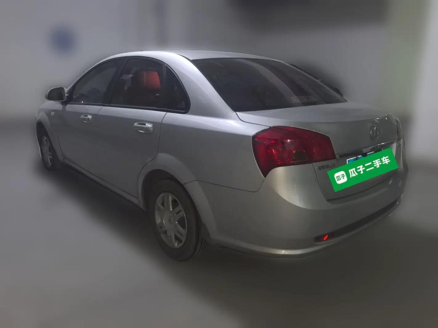 Buick Excelle 2015 1.5L Automatic Classic Model — миниатюра 4