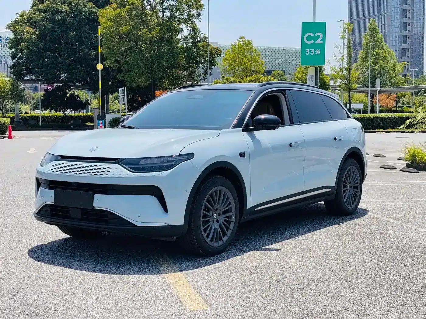 Leapmotor C11 2024 Range Extended 300 Premium Edition — миниатюра 1