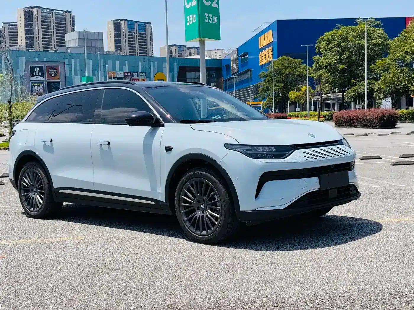 Leapmotor C11 2024 Range Extended 300 Premium Edition — миниатюра 2