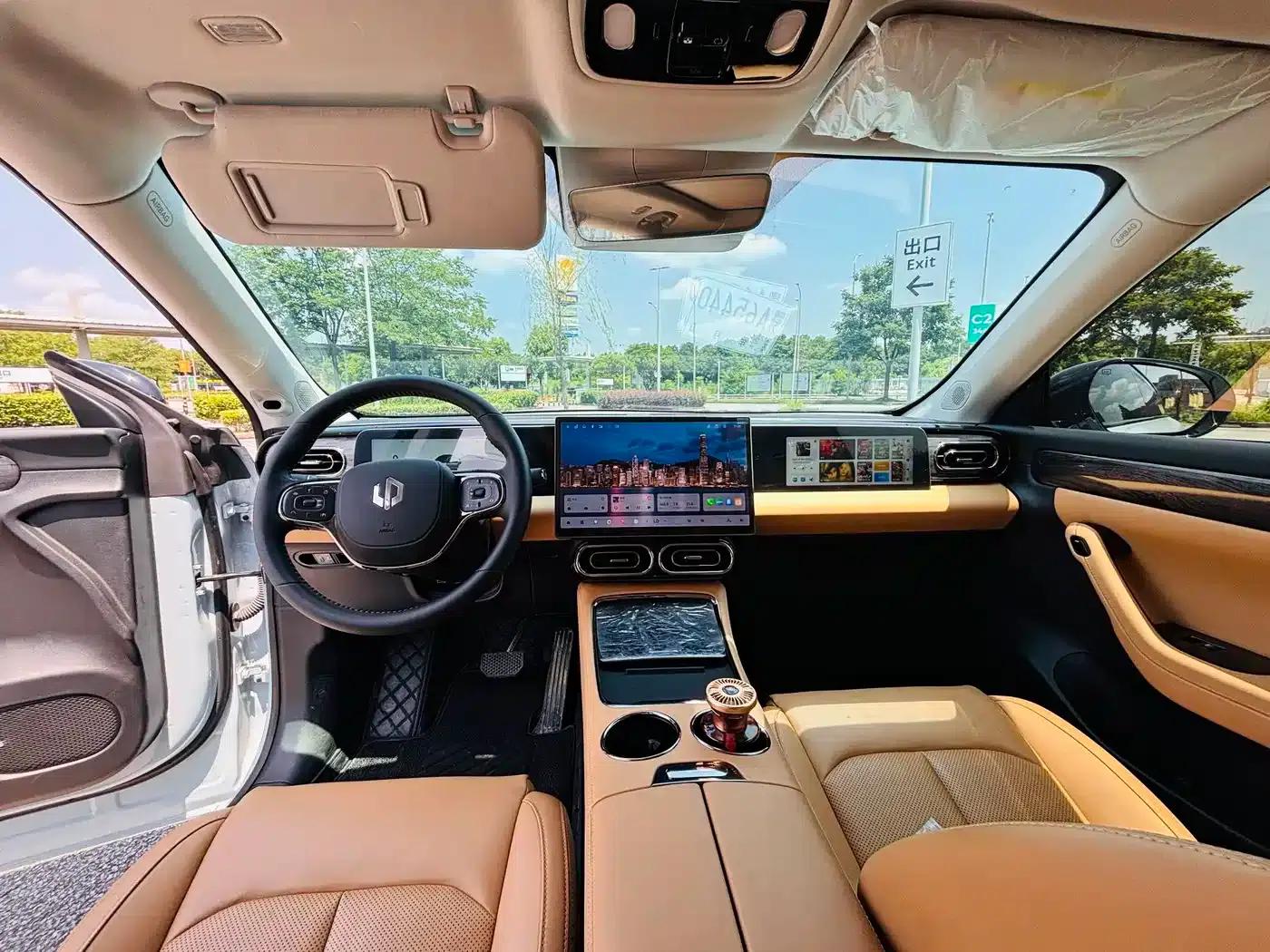 Leapmotor C11 2024 Range Extended 300 Premium Edition — миниатюра 12
