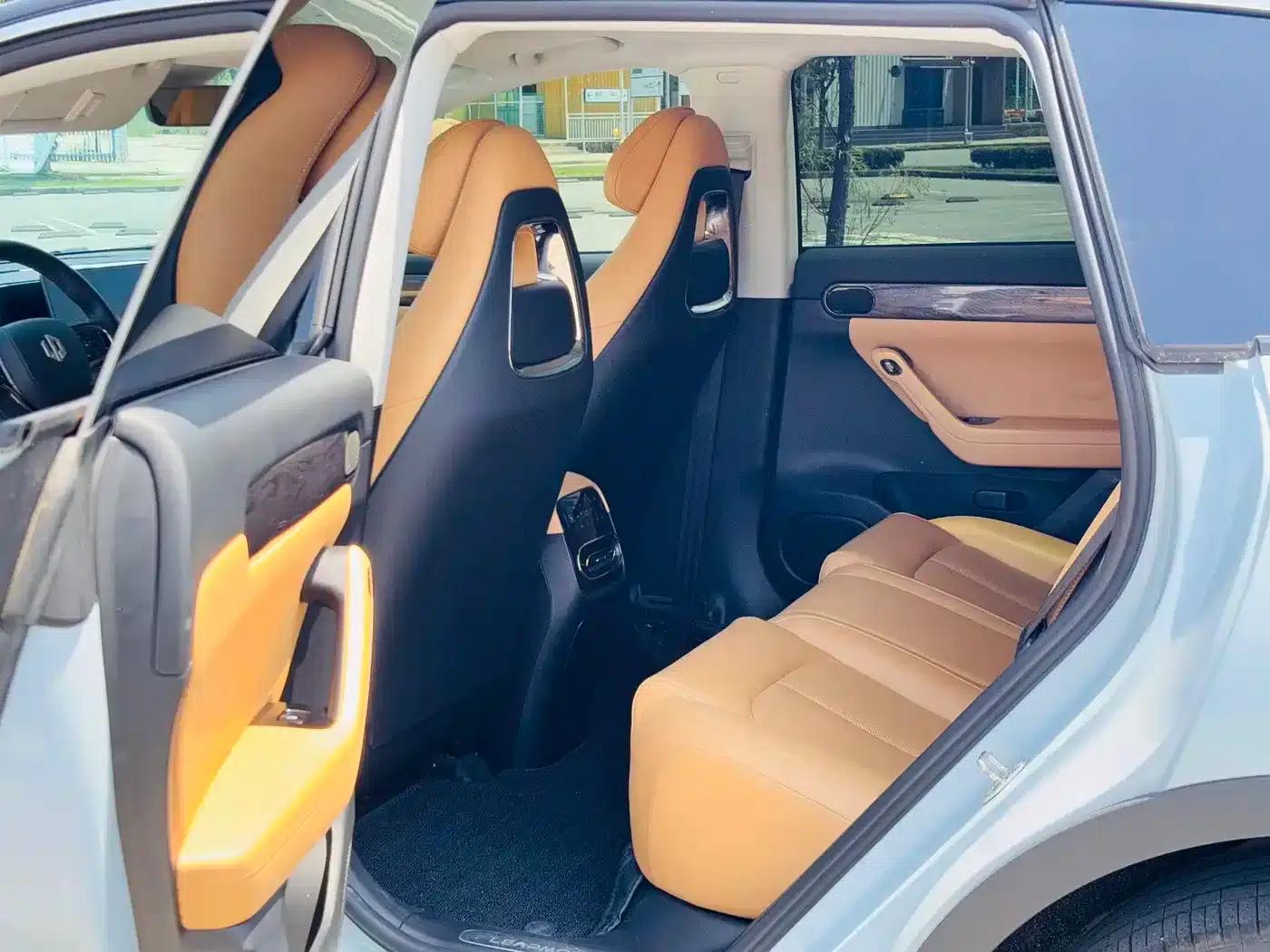 Leapmotor C11 2024 Range Extended 300 Premium Edition — миниатюра 5