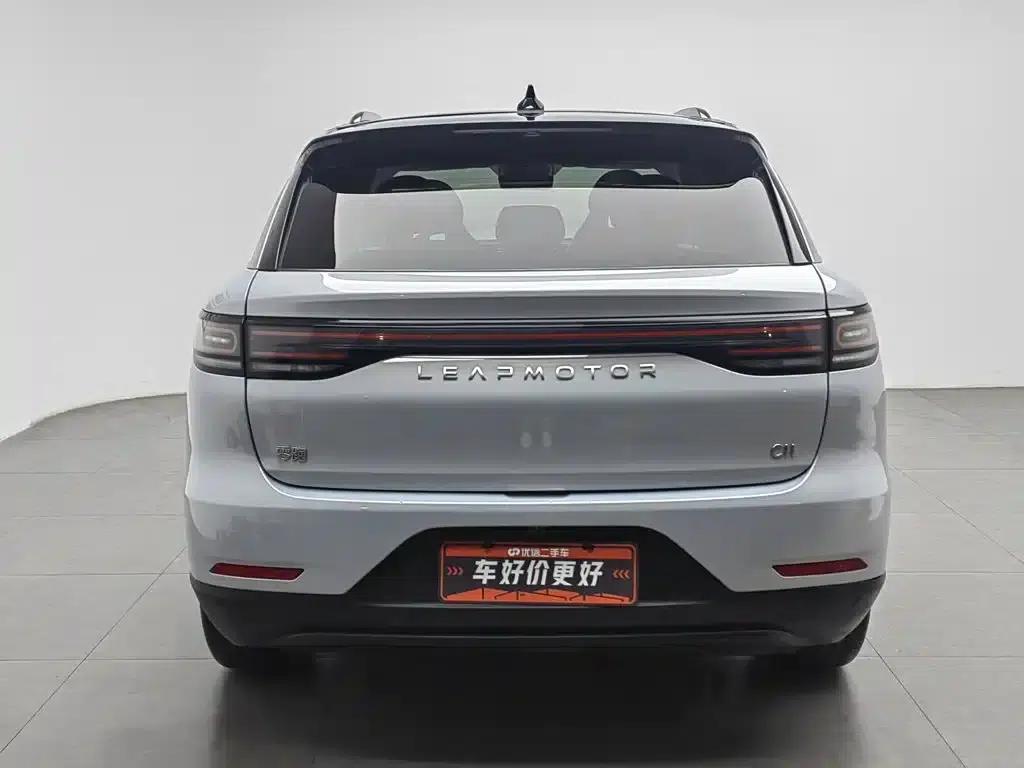 Leapmotor C11 2023 Range Extended 285 Smart Edition — миниатюра 4
