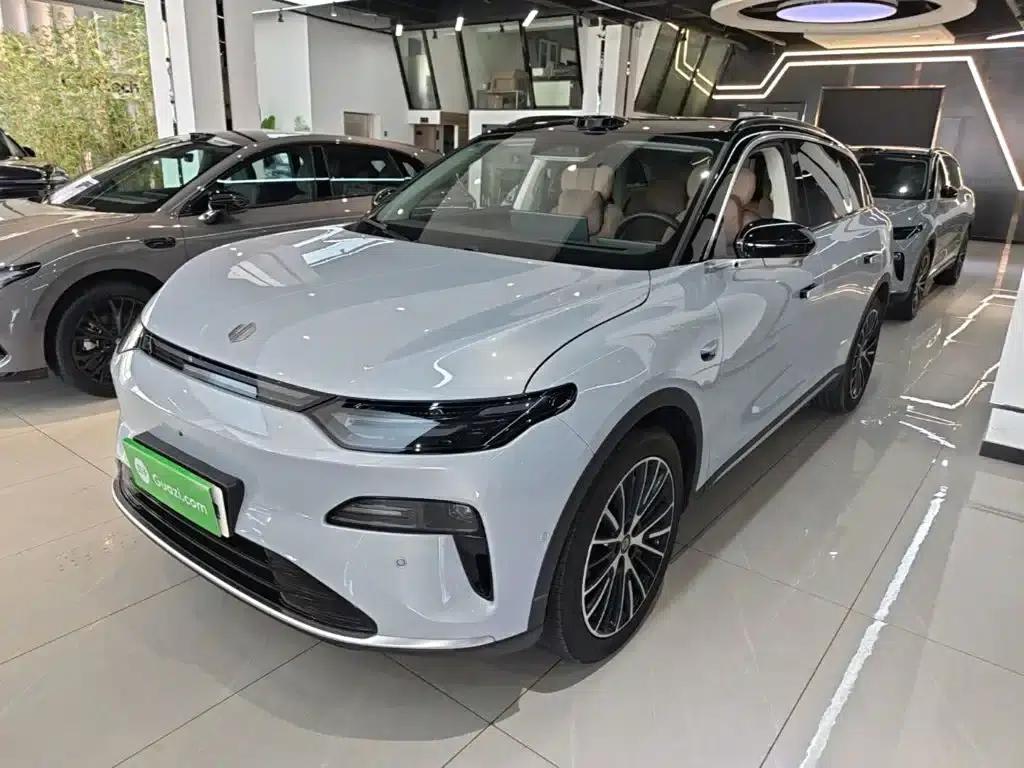 Leapmotor C11 2026 Pure Electric 640 LiDAR Smart Edition — миниатюра 1
