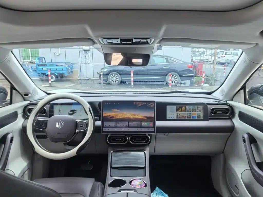 Leapmotor C11 2024 Pure Electric 580 Premium Edition — миниатюра 13