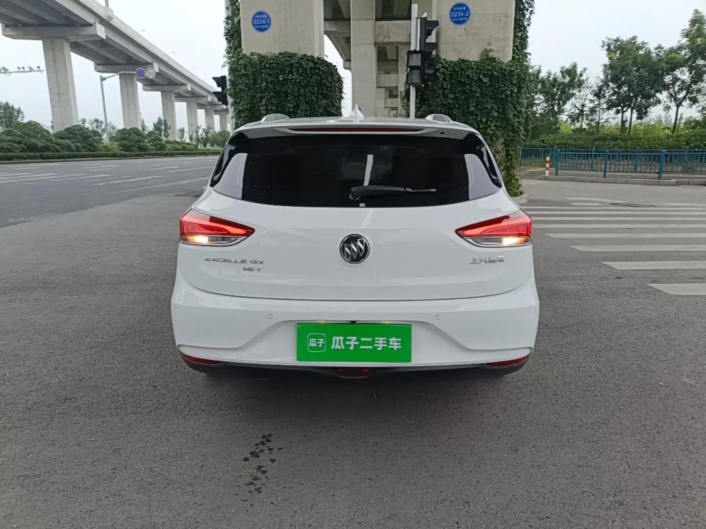 Buick Excelle GX 2019 18T Automatic Connected Elite Model China VI Standard — миниатюра 5