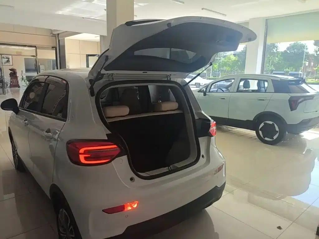 Leapmotor T03 2024 Model 310 Comfort Edition — миниатюра 19