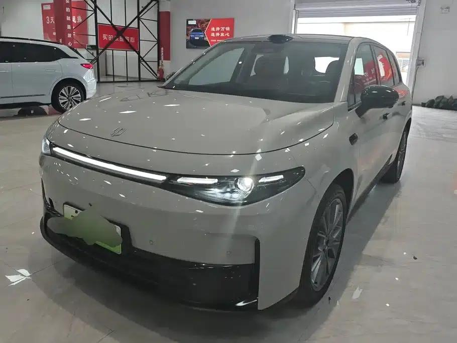 Leapmotor C10 2026 Model 605 LiDAR Edition — миниатюра 1
