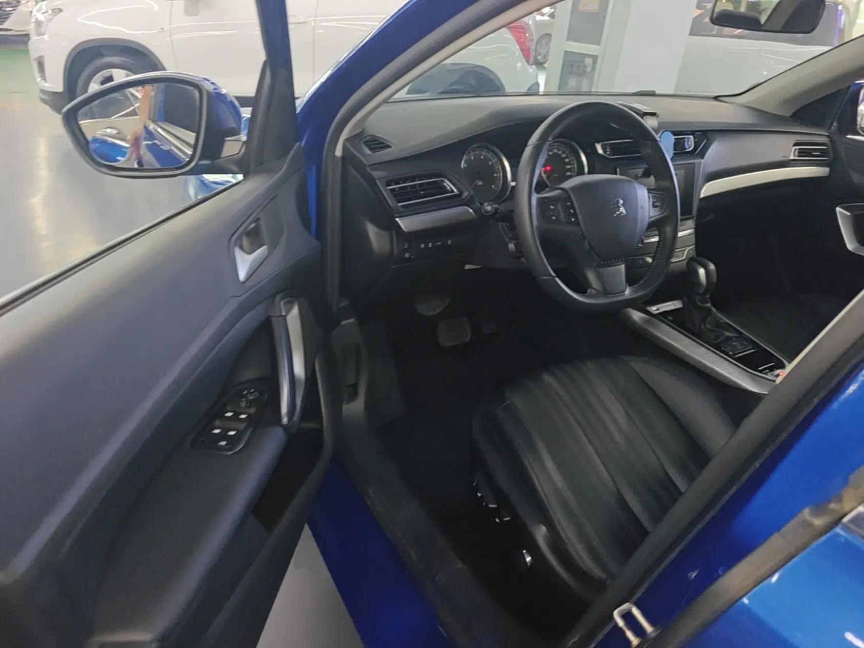 Peugeot 408 2019 360THP Automatic Luxury Edition China VI Standard — миниатюра 17