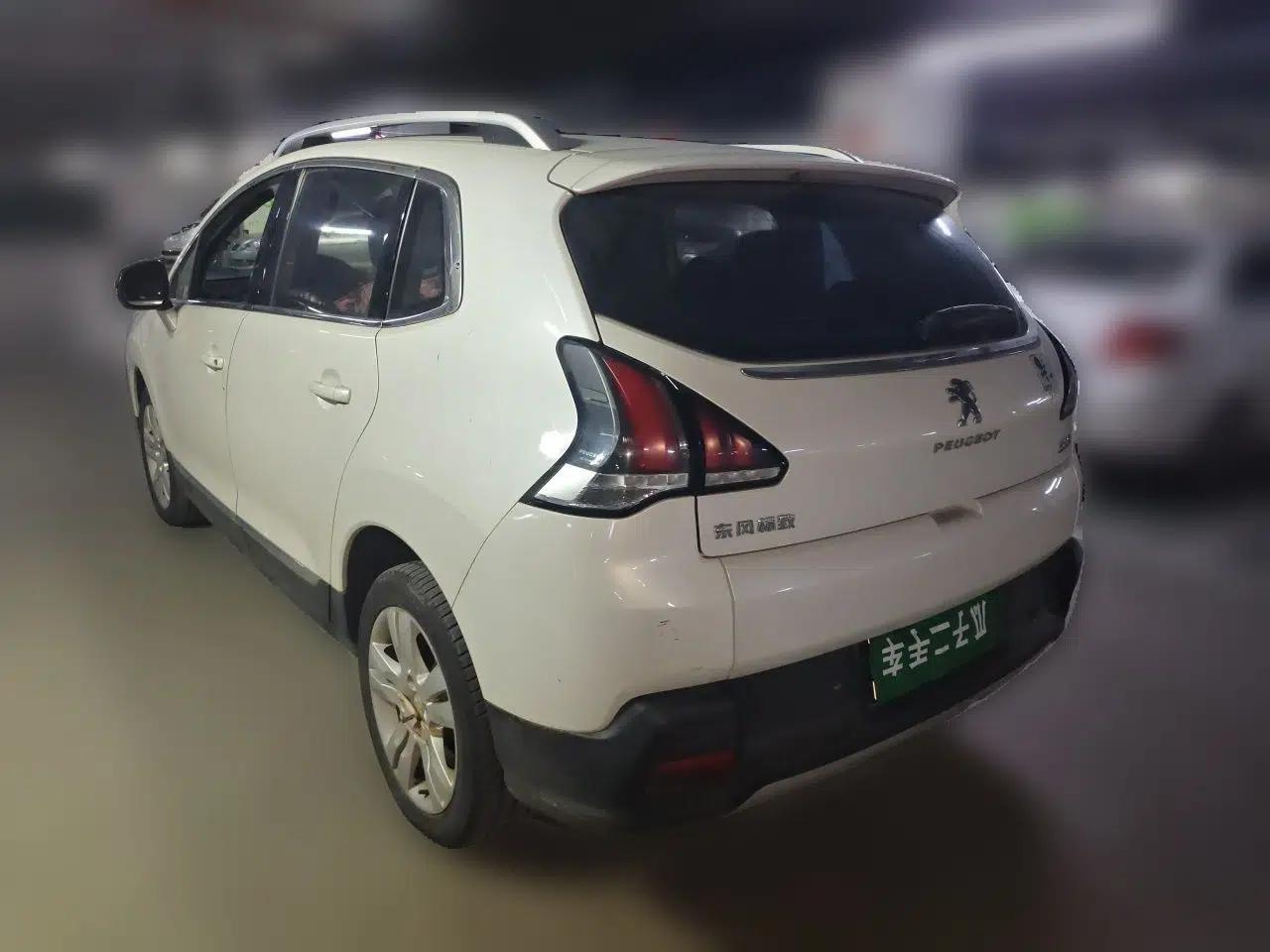 Peugeot 3008 2016 2.0L Automatic Classic Edition — миниатюра 4