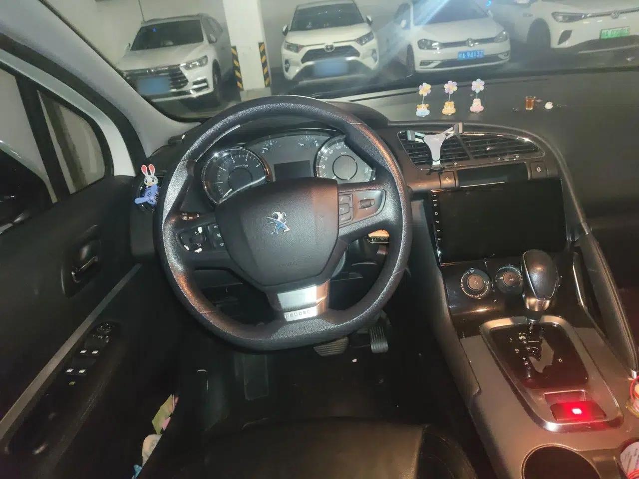 Peugeot 3008 2018 2.0L Automatic Trend Edition — миниатюра 10