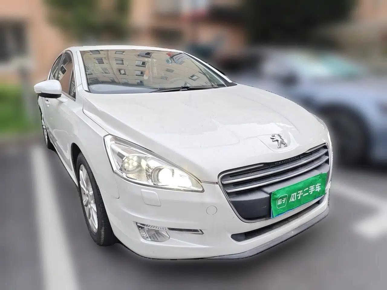 Peugeot 508 2013 2.0L 2nd Anniversary Edition Automatic Smart Enjoyment Version — миниатюра 3