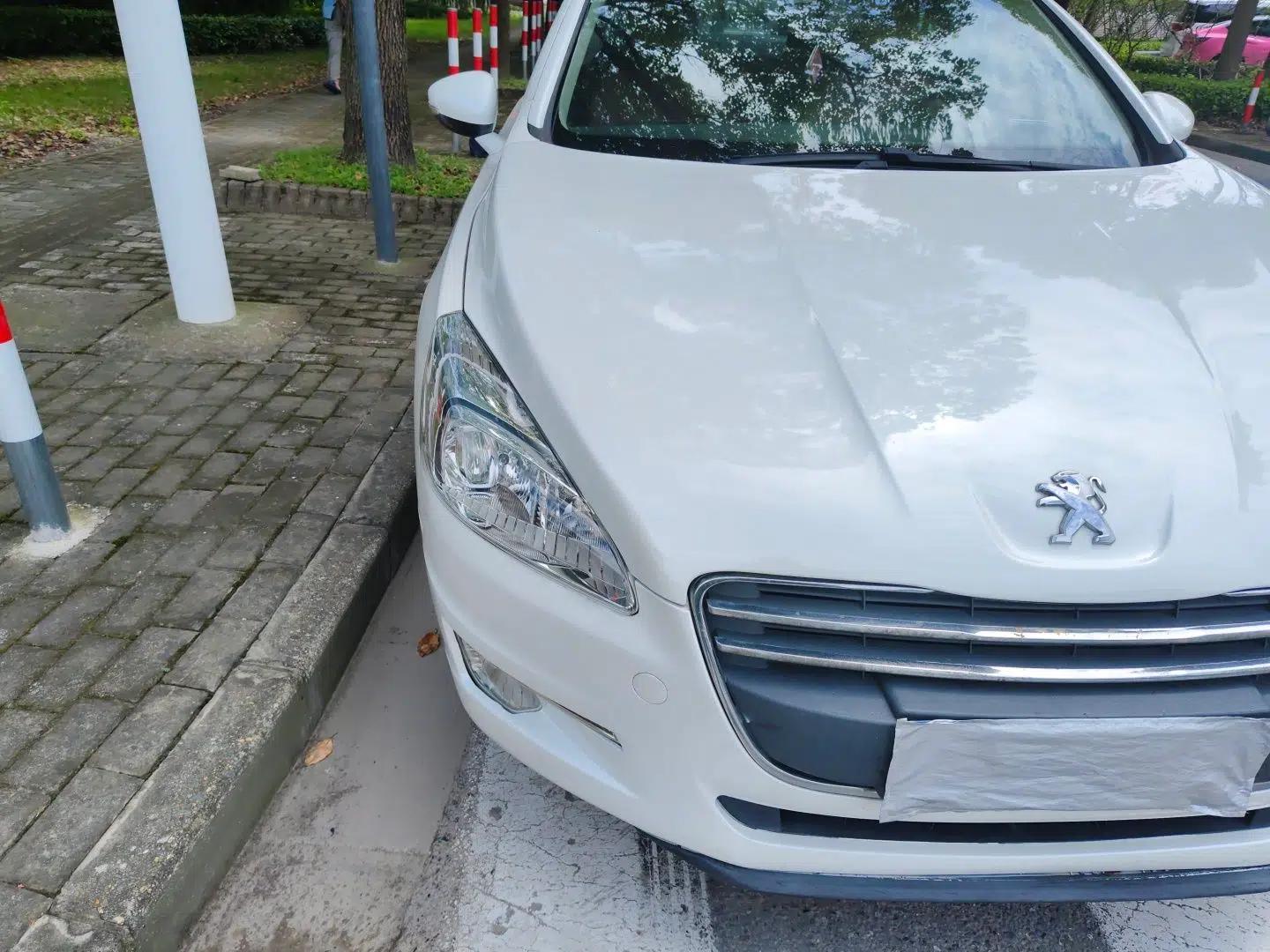 Peugeot 508 2013 2.0L 2nd Anniversary Edition with Automatic Sunroof – Classic Version — миниатюра 7
