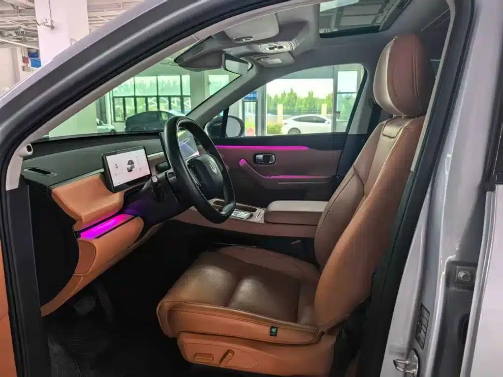 Leapmotor C16 2024 Pure Electric 520 Premium Edition — миниатюра 8