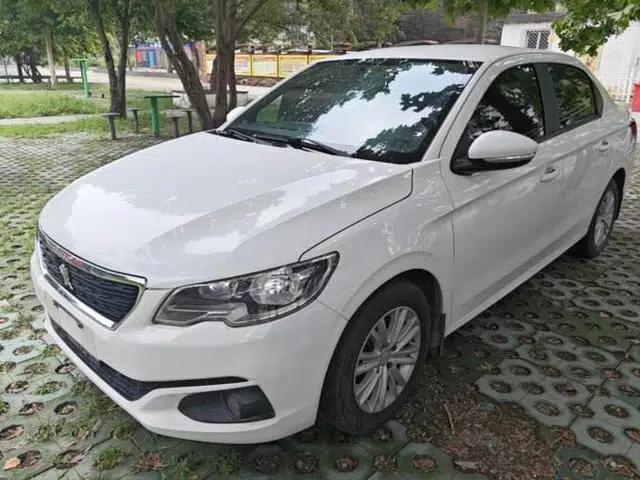 Peugeot 301 2016 1.6L Manual Happiness Edition