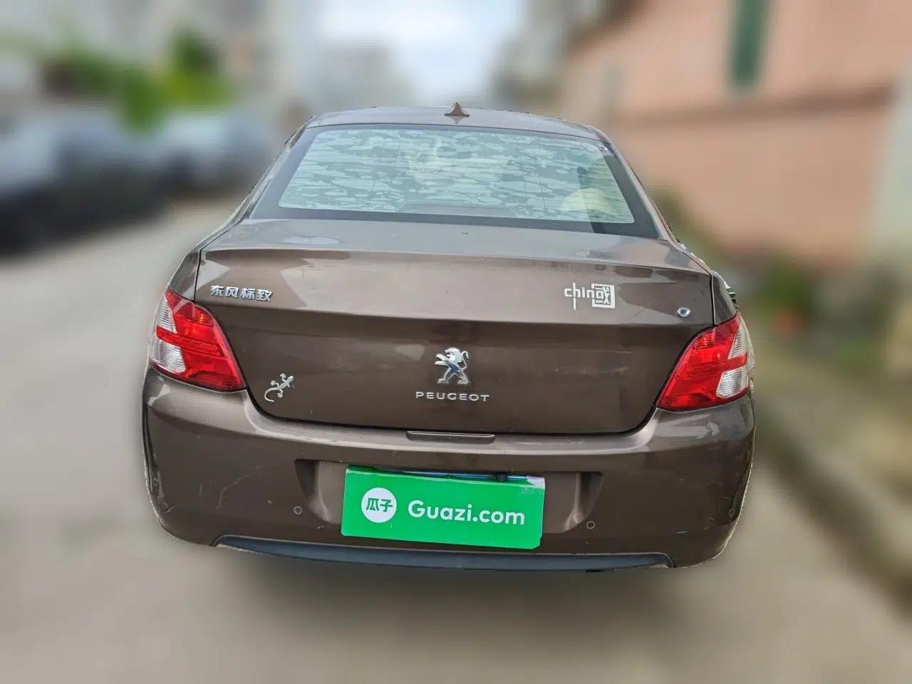 Peugeot 301 2014 1.6L Automatic Luxury Edition — миниатюра 5