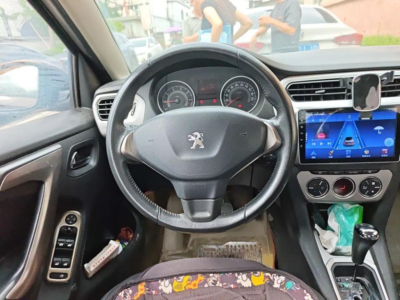 Peugeot 301 2014 1.6L Automatic Luxury Edition — миниатюра 10