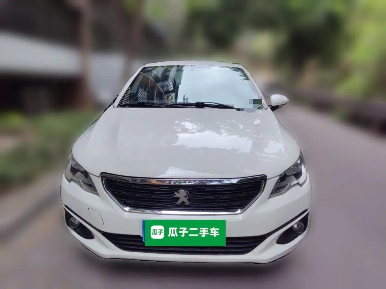 Peugeot 301 2018 1.6L Manual Comfort Edition — миниатюра 2