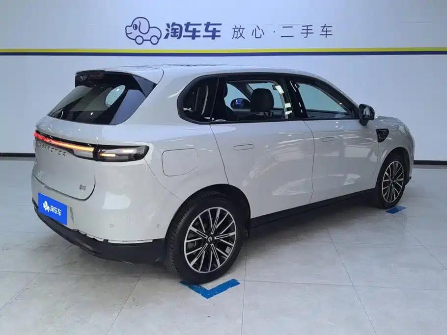 Leapmotor B10 2025 Model 510 Enjoy Edition — миниатюра 3